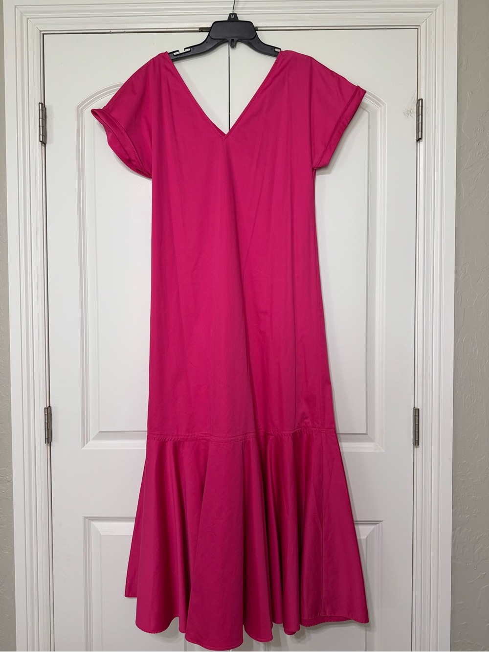 ANTONIO MELANI Fuchsia V-Neck Maxi Dress with Flounce Hem